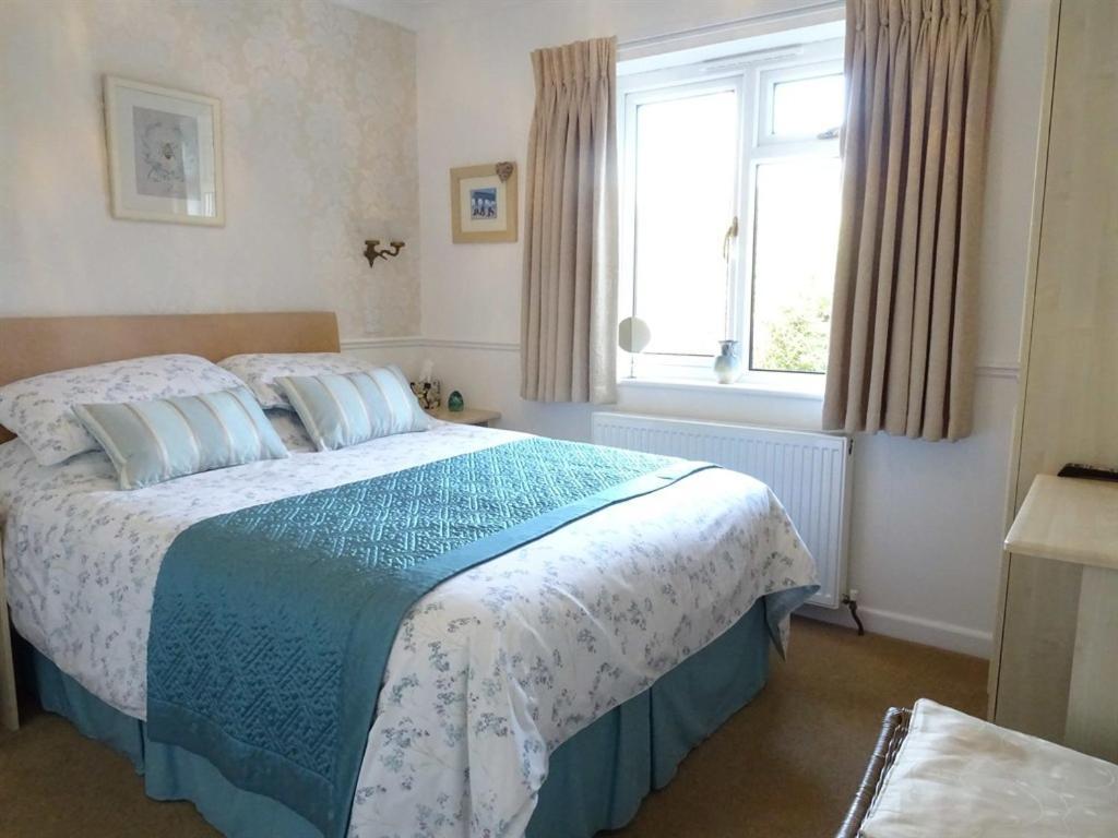 Honey Lodge Broadstone Екстер'єр фото
